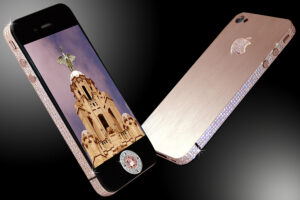 Diamond Rose edition of the iPhone 4